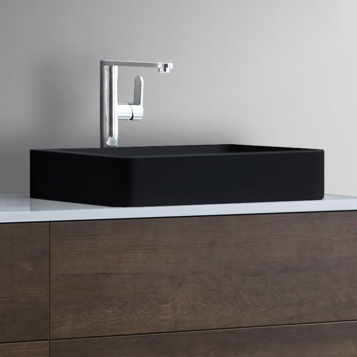 Umyvadlo StoneArt LC111 z minerálního kamene černé 55×35 matné